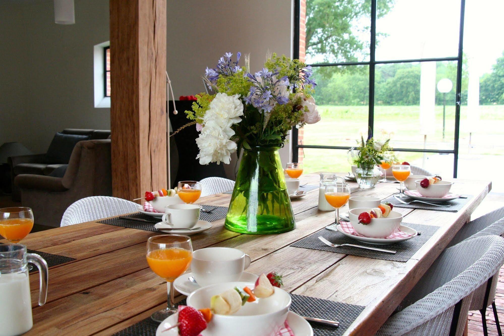 O-Lit Bed & Breakfast Paal Exterior photo